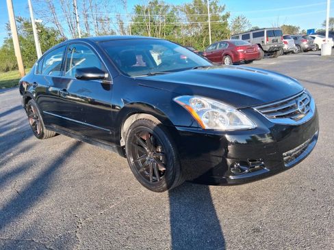 Used 2012 Nissan Altima 2.5 S FWD image 3