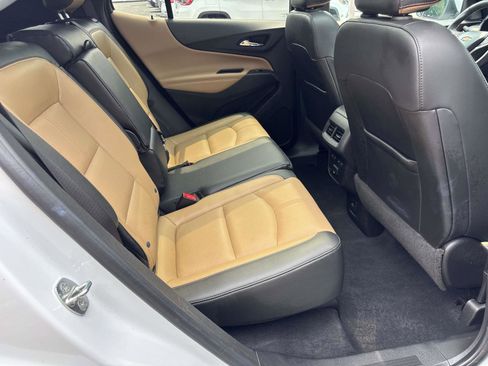Used 2022 Chevrolet Equinox Premier image 14
