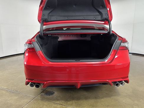 Used 2022 Toyota Camry XSE image 23