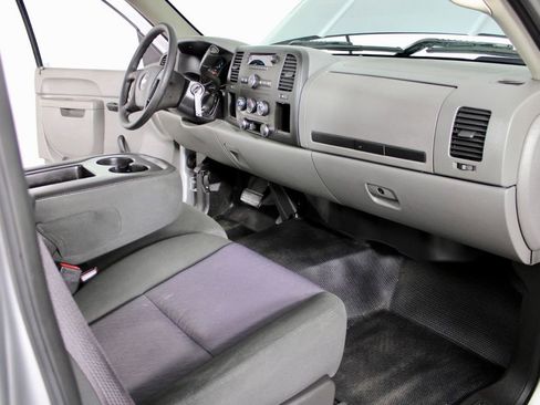 Used 2012 Chevrolet Silverado 1500 W/T image 19