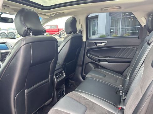 Certified 2017 Ford Edge Sport w/ Technology Package AWD/4WD image 14