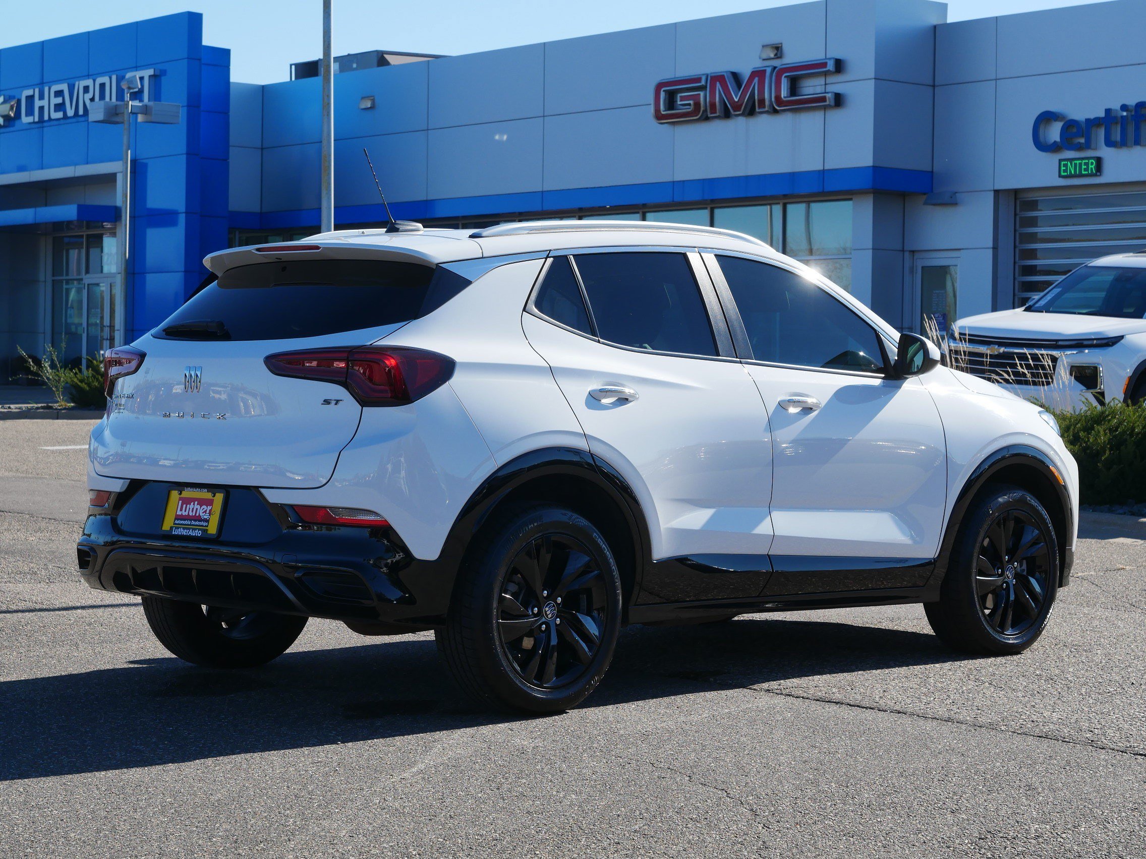 Used 2024 Buick Encore GX Sport Touring w/ Comfort Package AWD/4WD image 7