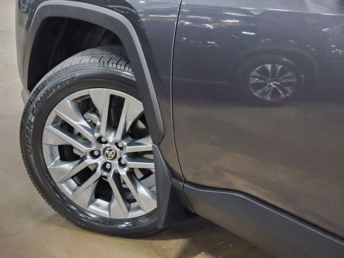Used 2024 Toyota RAV4 XLE Premium FWD image 22