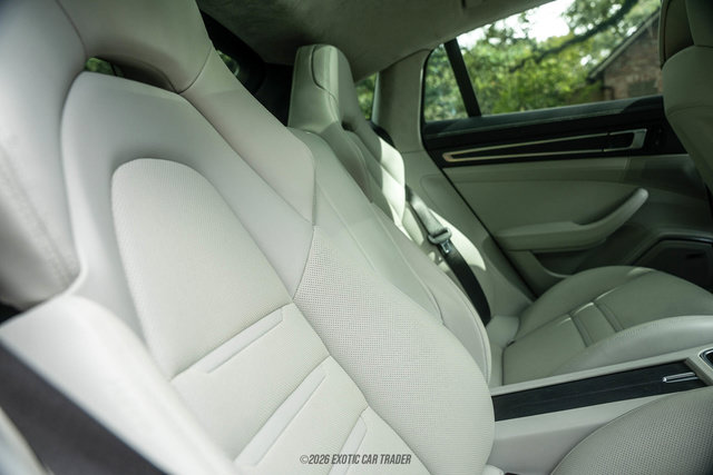 Used 2021 Porsche Panamera GTS AWD/4WD image 35