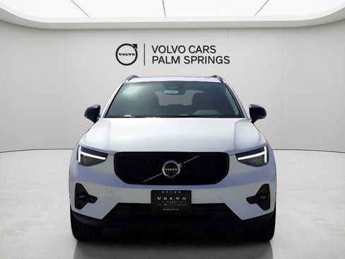 New 2026 Volvo XC40 B5 Plus w/ Protection Package image 4