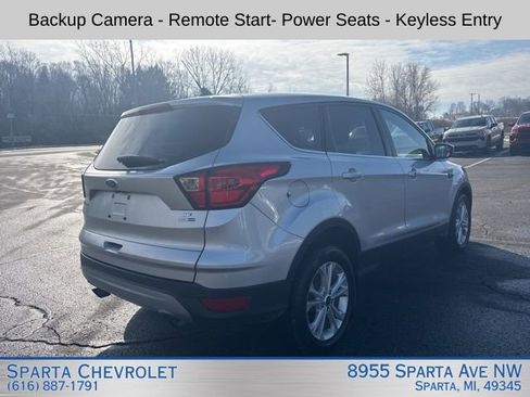 Used 2019 Ford Escape SE AWD/4WD image 3
