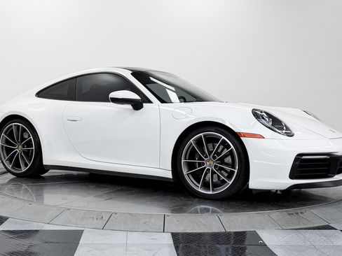 Used 2020 Porsche 911 Carrera 4S AWD/4WD image 30