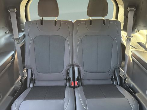 New 2026 Jeep Grand Cherokee L Laredo RWD image 23
