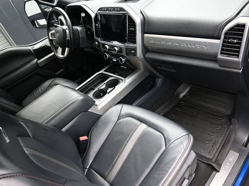Used 2022 Ford F250 Platinum w/ Tremor Off-Road Package AWD/4WD image 17