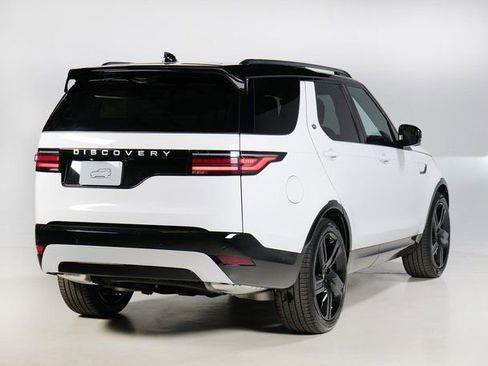 New 2026 Land Rover Discovery Limited Edition AWD/4WD image 2