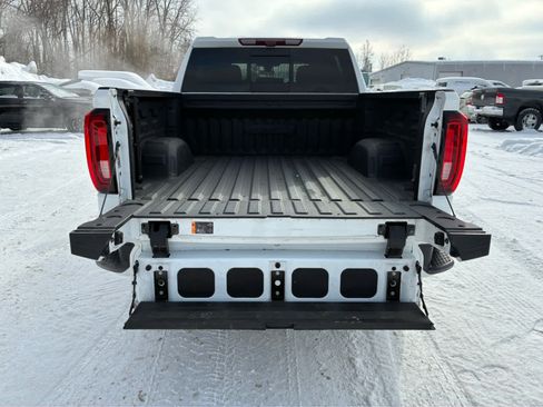 Used 2021 GMC Sierra 1500 AT4 w/ AT4 Premium Package image 10