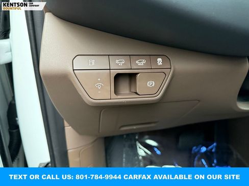 Used 2024 Kia EV9 Land image 21