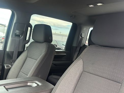 Used 2024 GMC Sierra 3500 SLE w/ SLE Convenience Package image 21