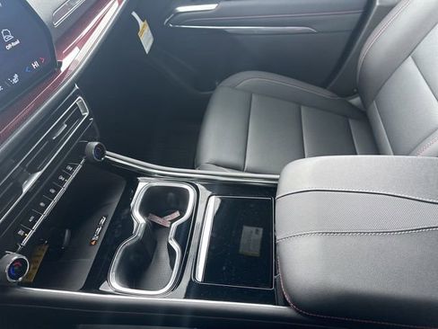 New 2026 Chevrolet Traverse Z71 w/ Driver Confidence Package image 21