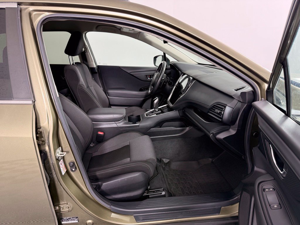 Used 2020 Subaru Outback Premium AWD/4WD image 18