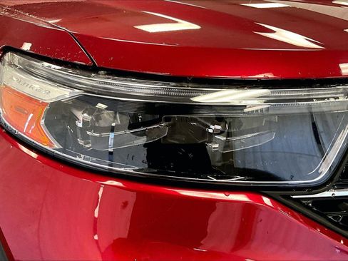 Used 2020 Ford Explorer XLT w/ Equipment Group 202A image 28