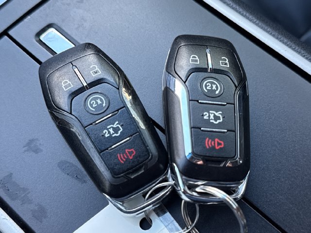 Used 2015 Lincoln MKZ w/ Equipment Group 101A Select FWD image 28