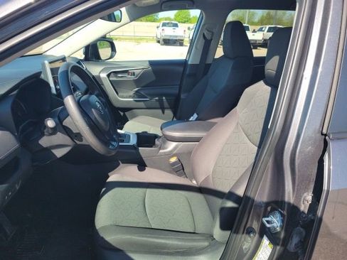 Used 2024 Toyota RAV4 XLE image 15