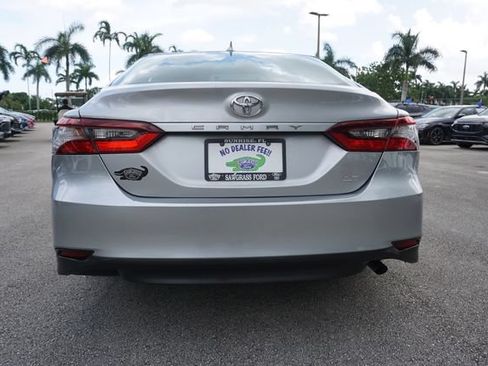 Used 2021 Toyota Camry LE FWD image 26