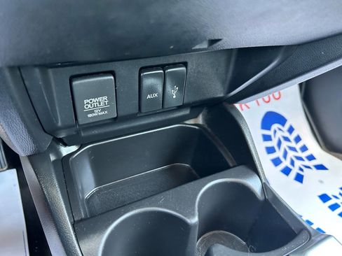 Used 2016 Honda Fit LX image 22