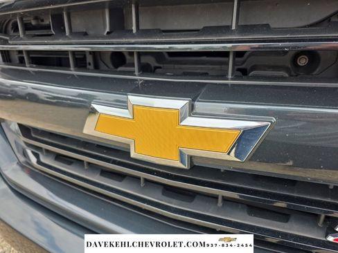 Used 2018 Chevrolet Silverado 1500 LT w/ All Star Edition AWD/4WD image 37
