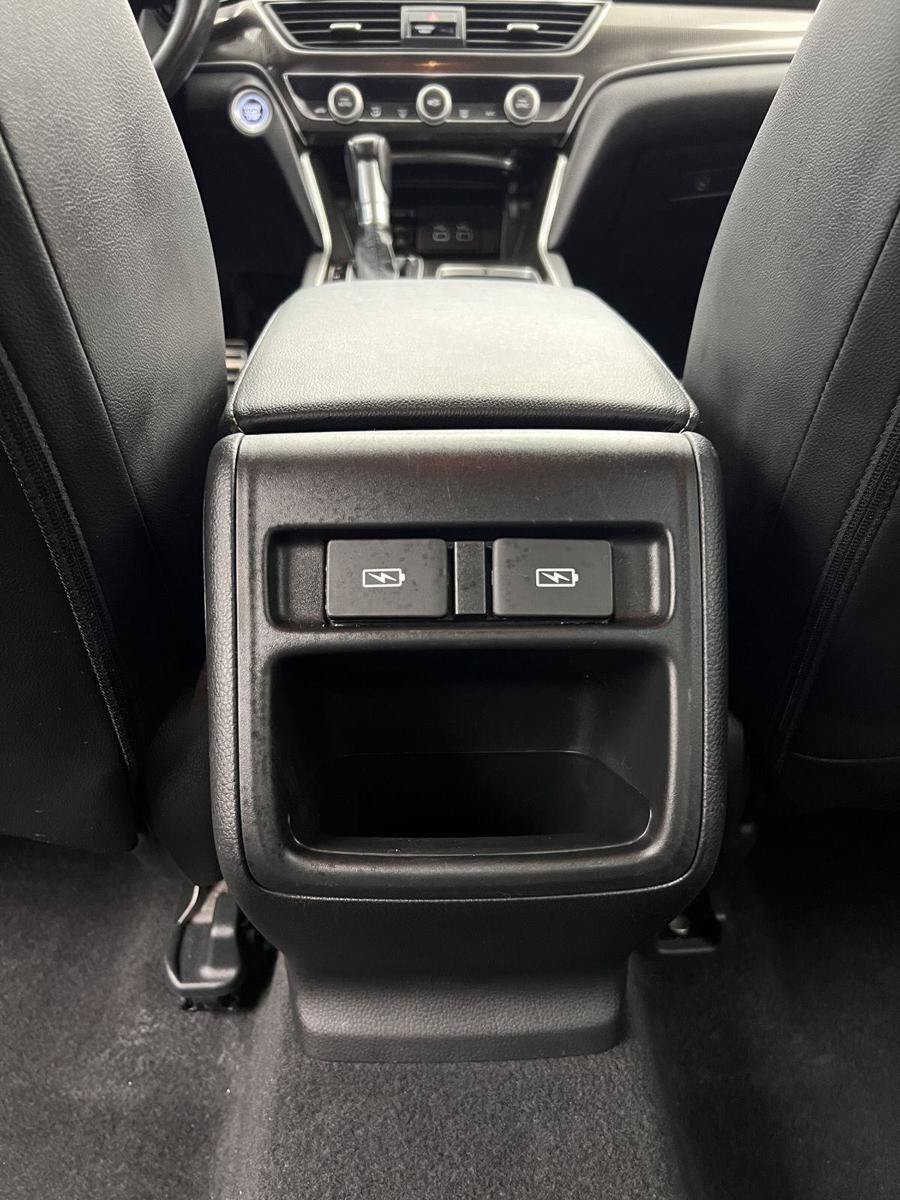 Used 2022 Honda Accord Sport image 32