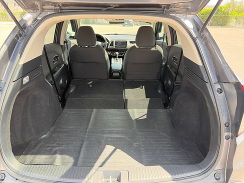 Used 2021 Honda HR-V EX image 33