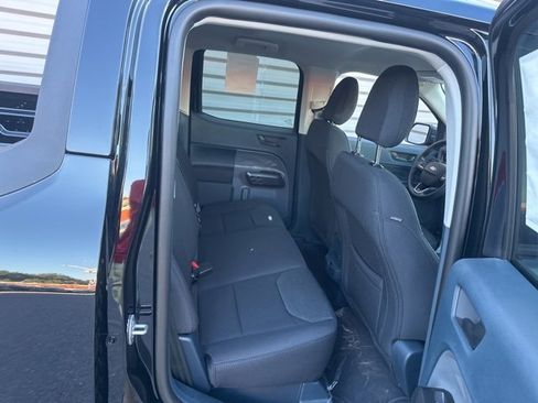 New 2025 Ford Maverick XL image 29