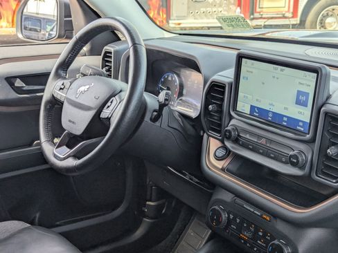 Certified 2023 Ford Bronco Sport Outer Banks w/ Tech Package image 12