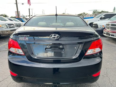 Used 2013 Hyundai Accent GLS w/ Premium Pkg FWD image 6