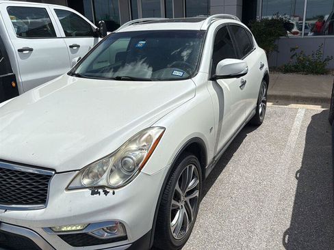Used 2017 INFINITI QX50 2WD w/ Deluxe Touring Package image 9