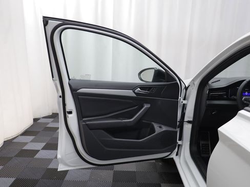 New 2026 Volkswagen Jetta Sport image 4