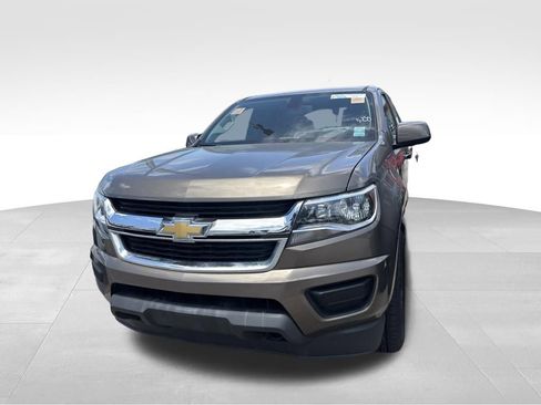Used 2016 Chevrolet Colorado LT AWD/4WD image 3