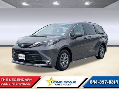 Used 2024 Toyota Sienna XLE