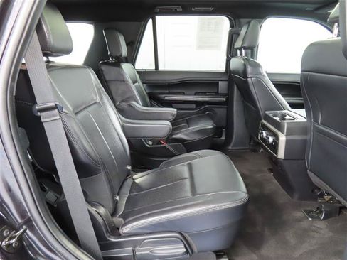 Used 2021 Ford Expedition XLT RWD image 34