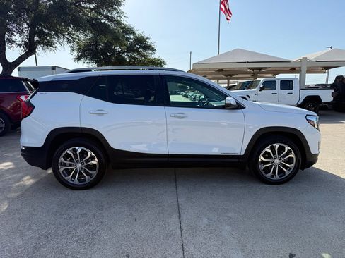 Used 2019 GMC Terrain SLT w/ Preferred Package FWD image 8