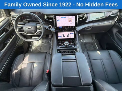 Used 2025 Jeep Grand Wagoneer L Series II Obsidian w/ Quick Order Packagew 28T AWD/4WD image 26