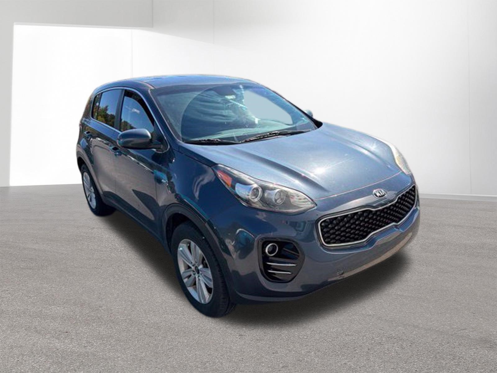 Used 2017 Kia Sportage LX AWD/4WD image 2