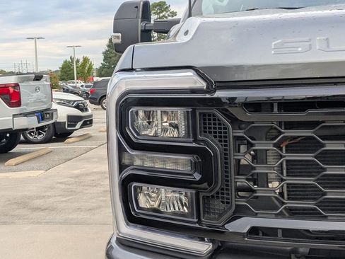 New 2025 Ford F250 Lariat w/ Lariat Ultimate Package image 9