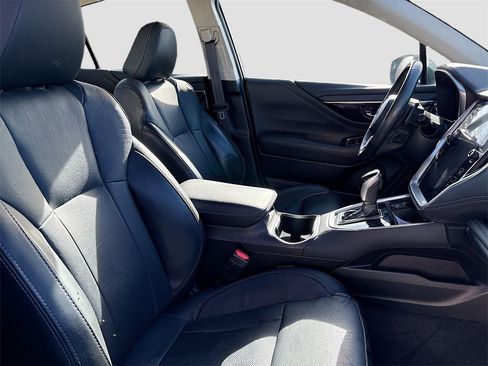 Used 2022 Subaru Legacy Limited image 29