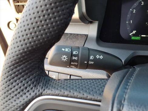 New 2025 Toyota Tacoma Limited image 19