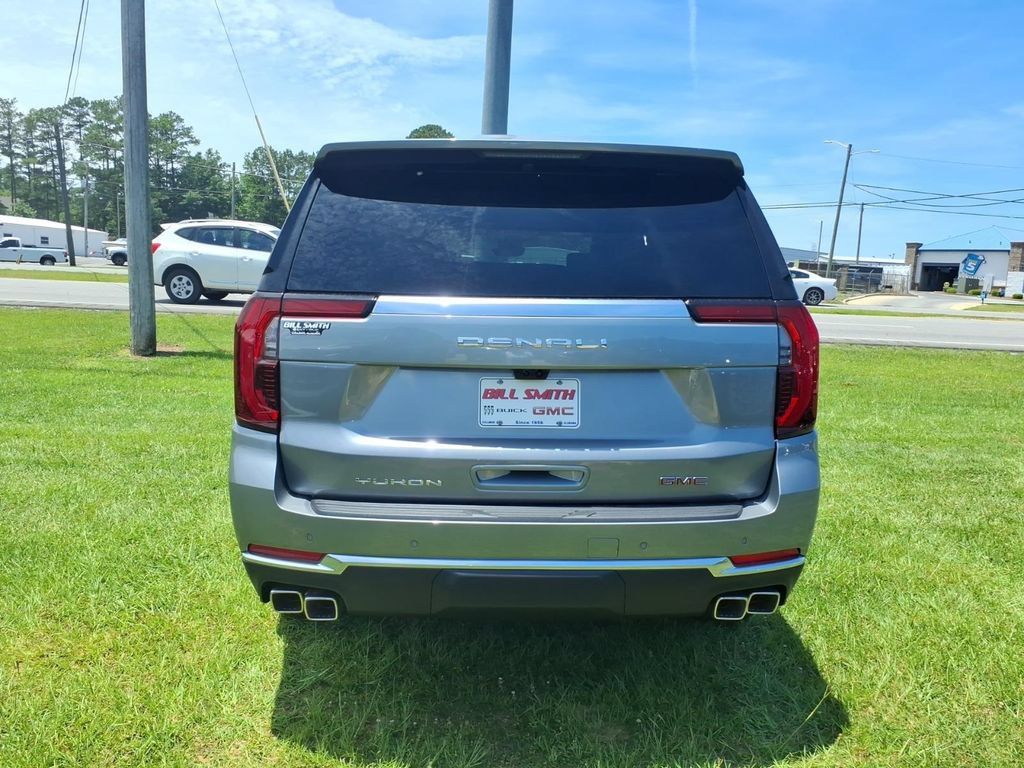 New 2026 GMC Yukon Denali w/ Denali Reserve Package AWD/4WD image 6