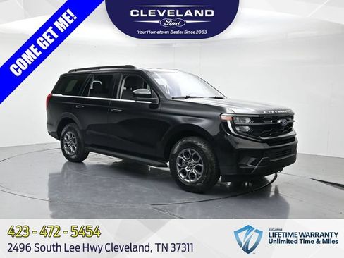 Certified 2025 Ford Expedition Active RWD image 1