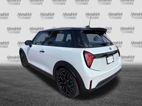 Used 2025 MINI Cooper S FWD image 8