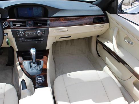 Used 2012 BMW 328i Convertible RWD image 16