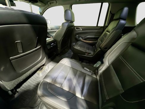 Used 2015 GMC Yukon XL Denali image 18