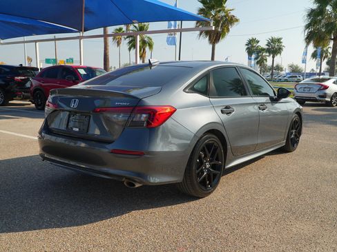 Used 2024 Honda Civic Sport image 5