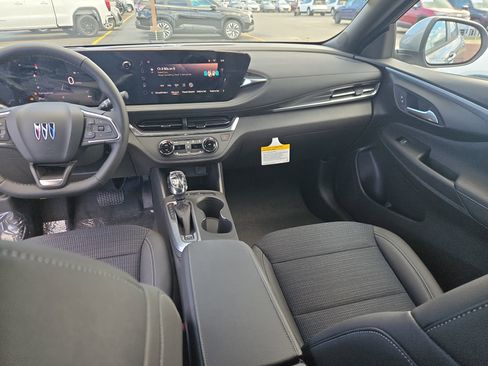 New 2026 Buick Envista Preferred w/ Convenience I Package FWD image 12