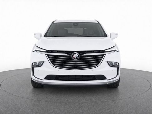 Used 2023 Buick Enclave Essence w/ Experience Buick Package FWD image 5