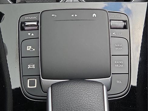 Used 2025 Mercedes-Benz GLE 350 4MATIC image 18
